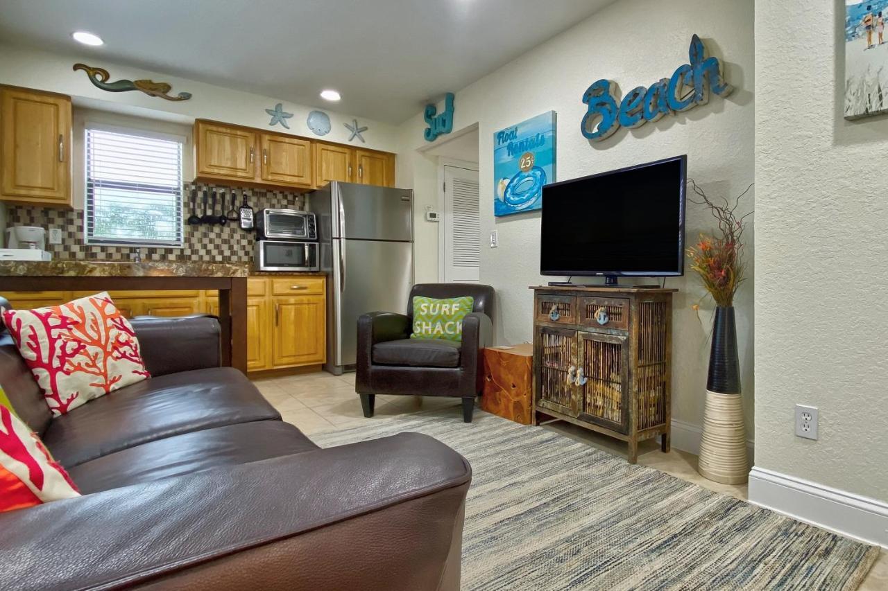 Royal Orleans 111 Apartment St. Pete Beach Exterior photo